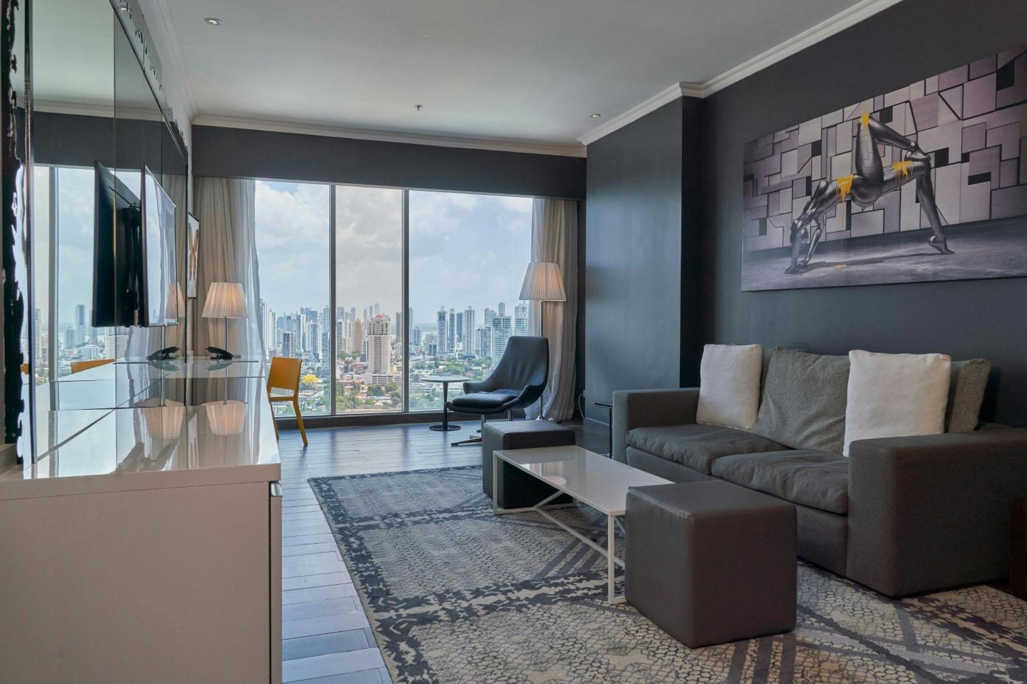 Two-Bedroom Suite City View