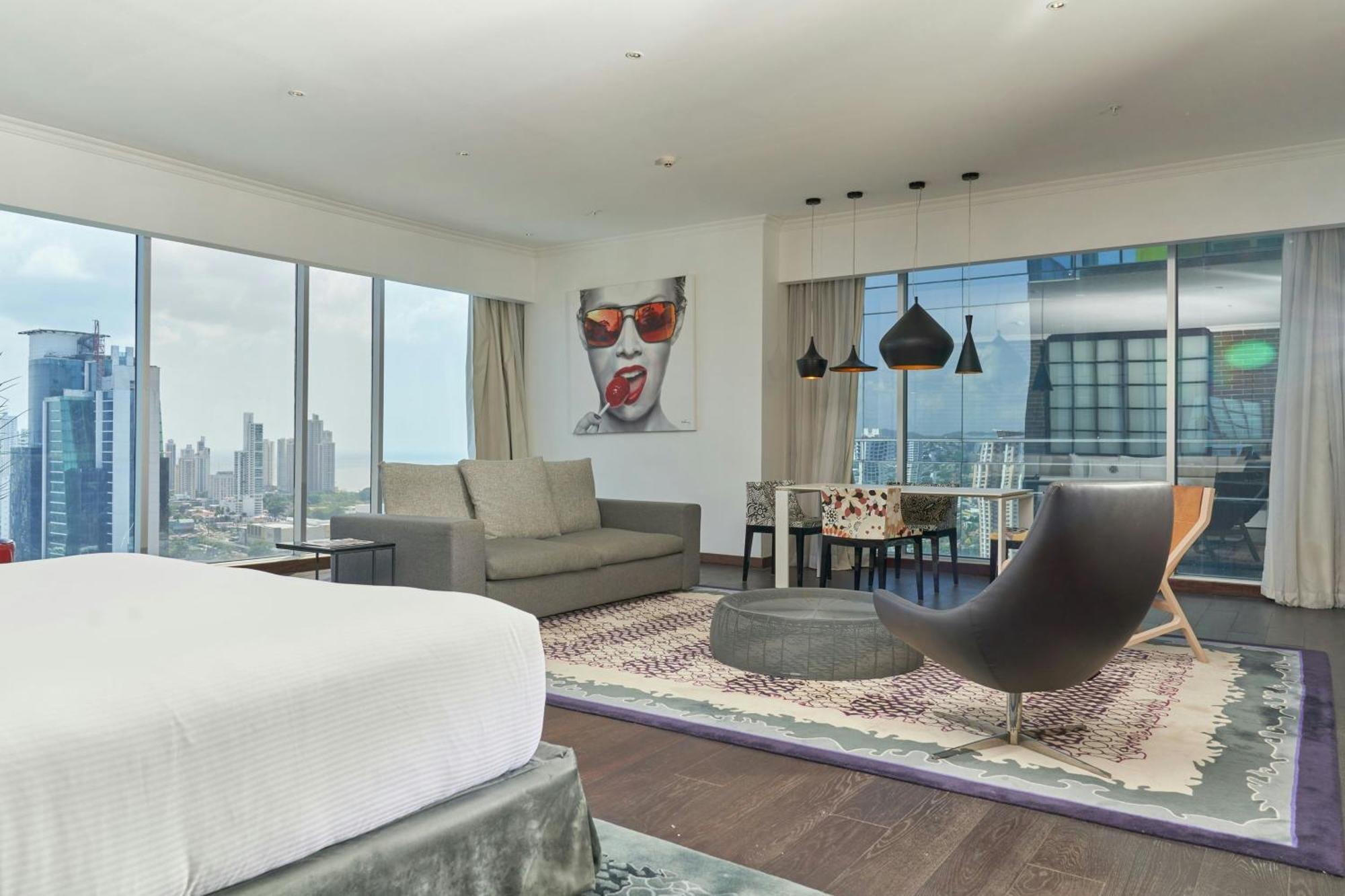 Loft Studio City View