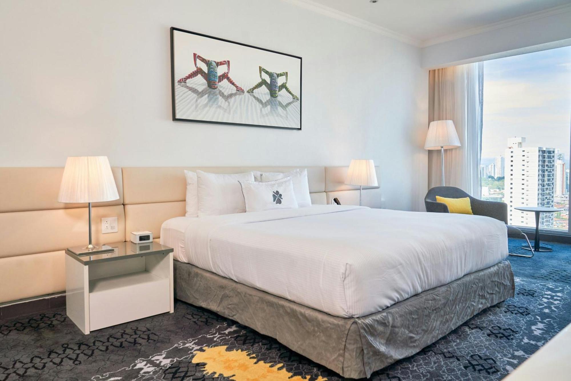 Two-Bedroom Suite City View